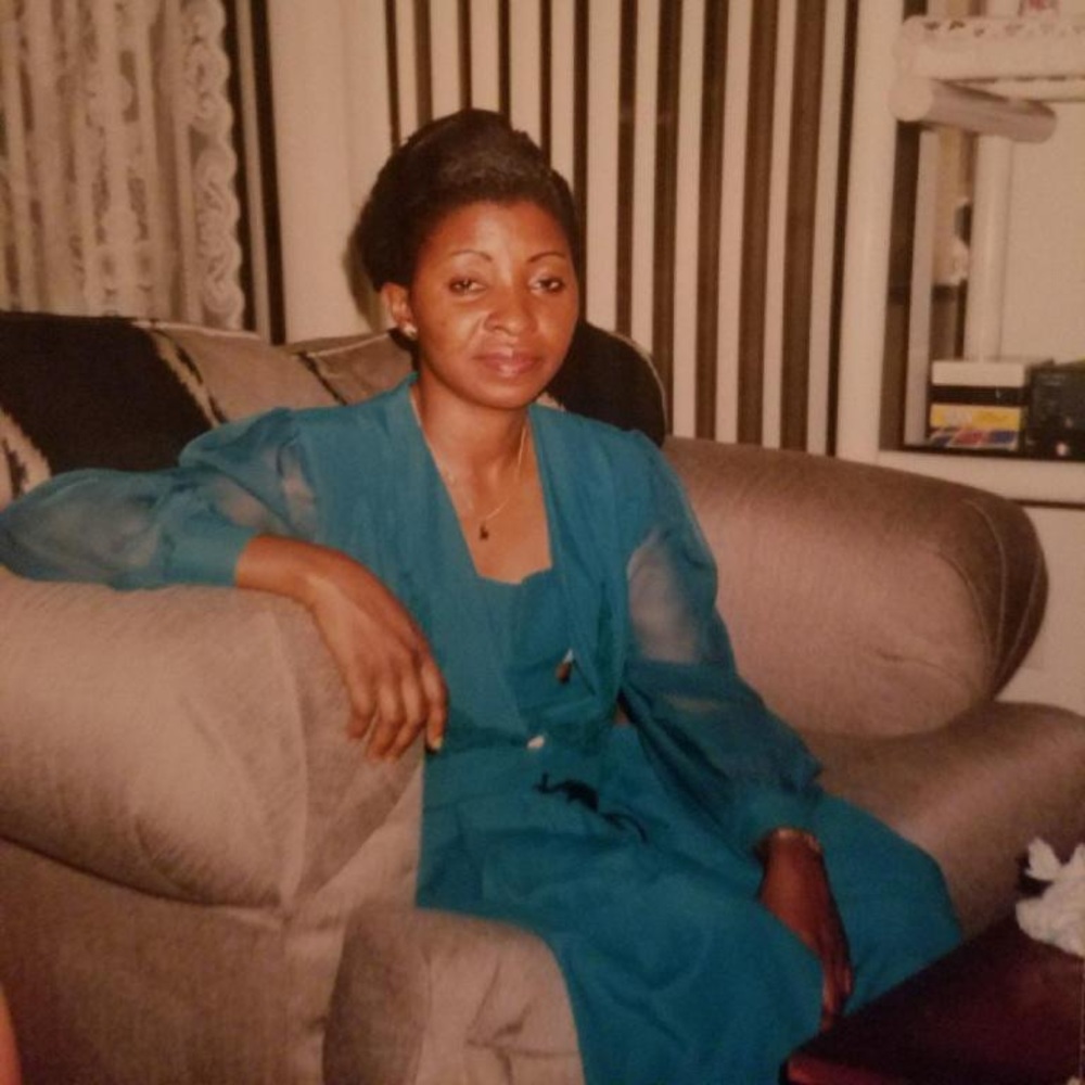 Meet your Posher, Olu